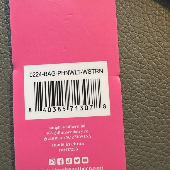 Simply Southern Western Pattern Wallet - Picture 3 of 4